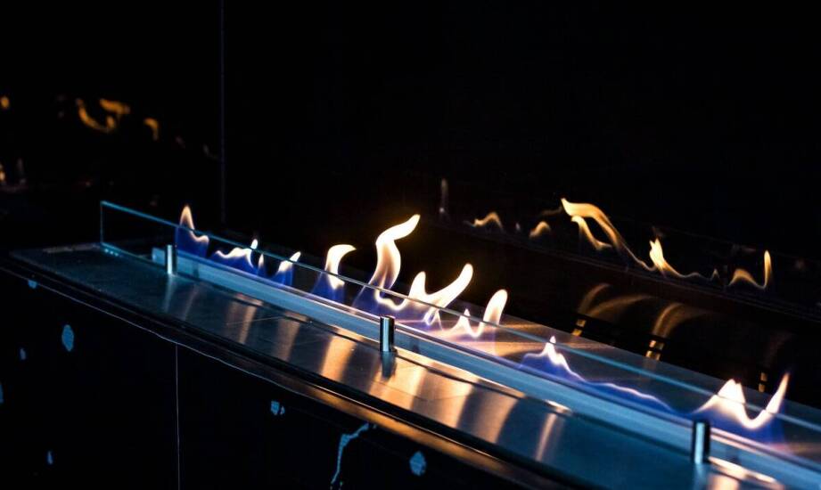 Przewaga biokominków wiszących nad wolnostojącymi – analiza