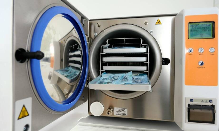 Nowoczesne podejście do sterylizacji: jak technologia zmienia standardy medyczne