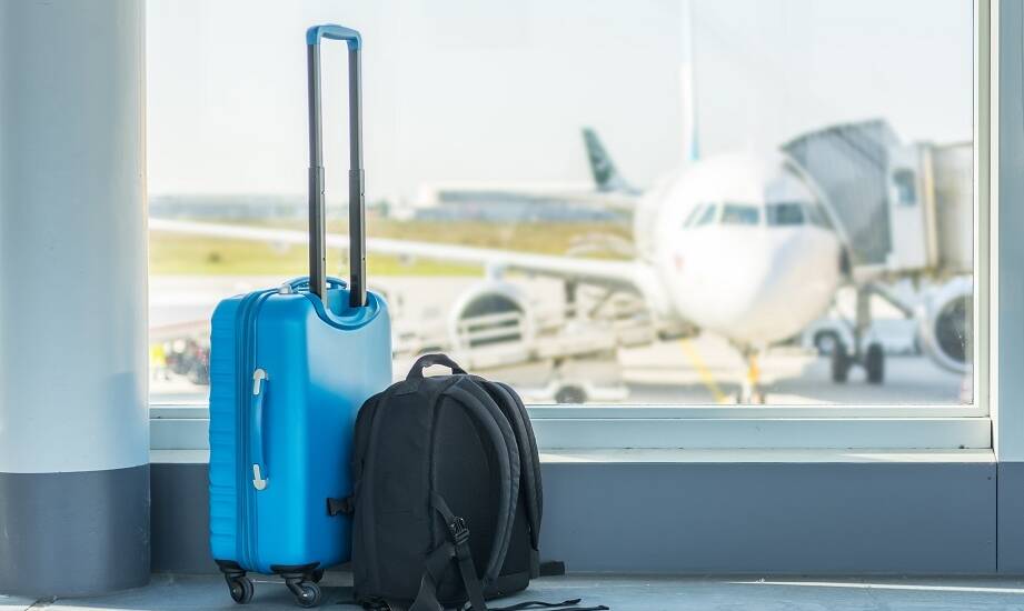 Jak wytrzymałe walizki do samolotu radzą sobie z warunkami atmosferycznymi?