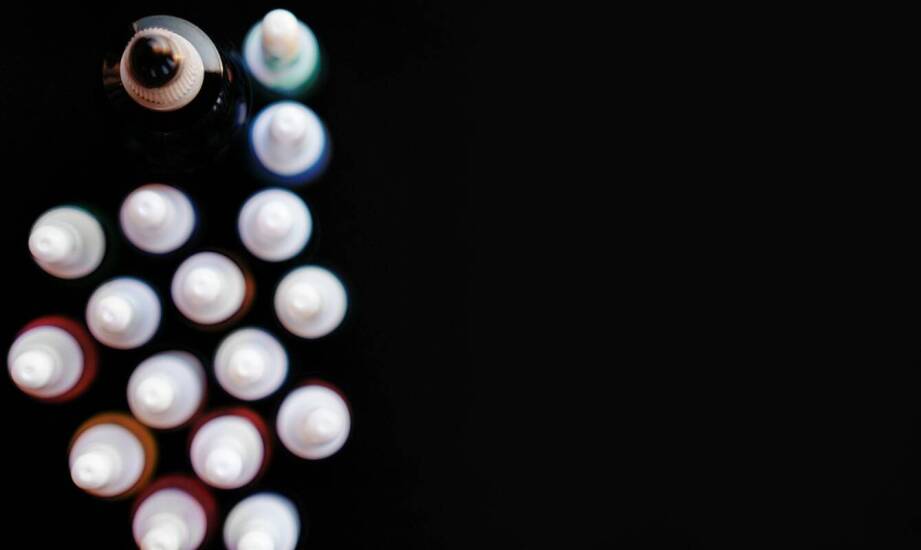 Lakiery do sitodruku: Kluczowe zastosowania w przemyśle kosmetycznym