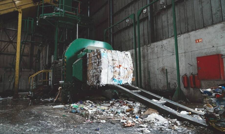 Utylizacja starych opon – korzyści dla środowiska i klienta