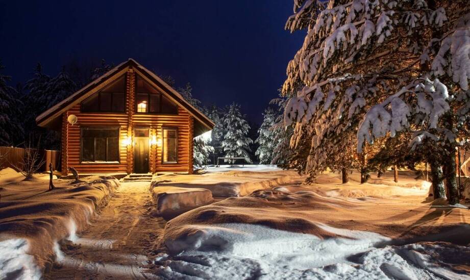 Programy tematyczne na koloniach zimowych – co oferujemy młodym uczestnikom?