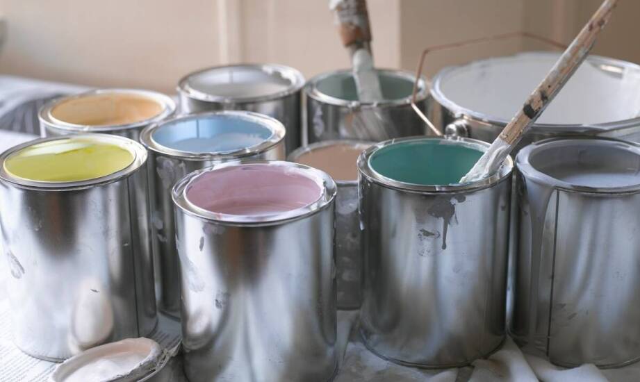 Farby do metalu: Wybór odpowiedniej powłoki dla sektora AGD