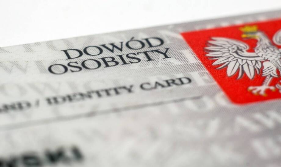 Czy karta stałego pobytu ma termin ważności?