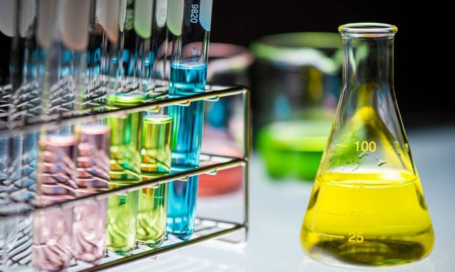 Kluczowe kryteria wyboru aparatury laboratoryjnej dla sektora chemicznego