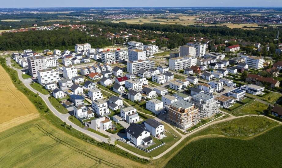 Jakie mieszkania są dostępne na rynku nieruchomości w Chybiu?