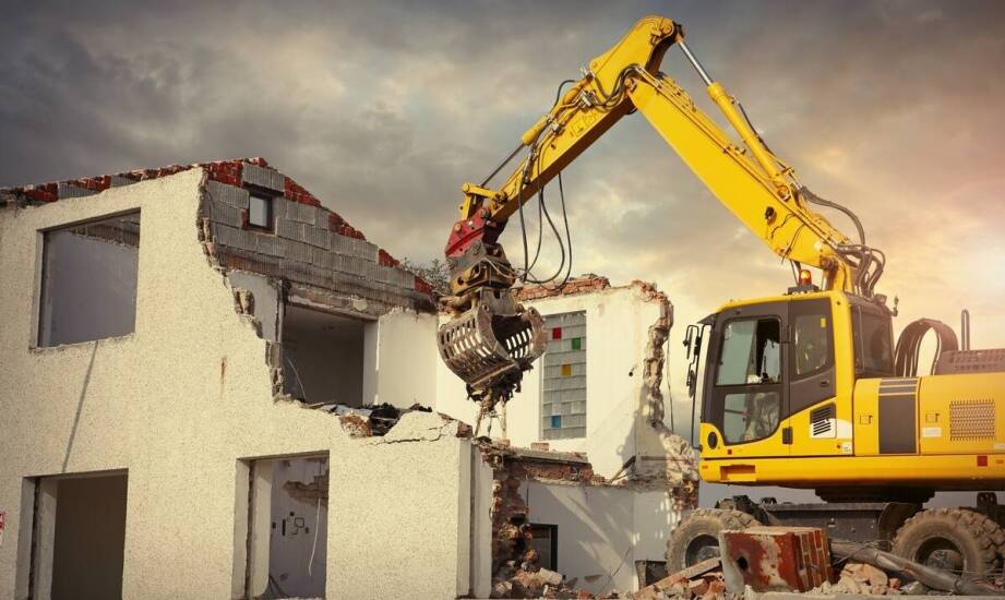 Wpływ rozbiórek na środowisko: jak minimalizować negatywne skutki?
