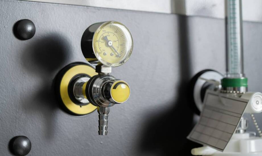 Przegląd innowacyjnych funkcji w nowoczesnych maszynach do wypychania maskotek