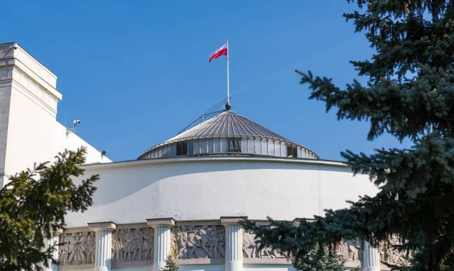 Jak atmosfera Łazienek Królewskich wzbogaca Koncerty Chopinowskie?