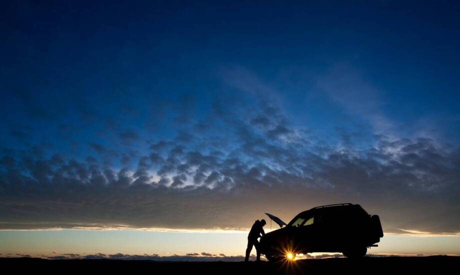 Emocjonalne zwroty akcji w "Lonely Heart 2" – co sprawia, że książka trzyma w napięciu?