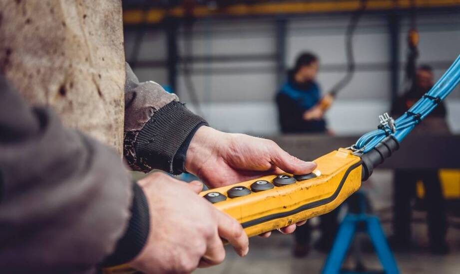 Nowoczesne rozwiązania w produkcji bram segmentowych