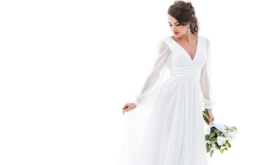 Suknie ślubne z perłowymi detalami - subtelny akcent luksusu