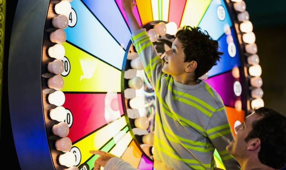 Rola innowacyjnych technologii w aranżacji wystaw muzealnych