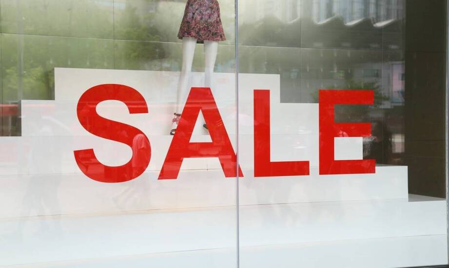 Czy warto czekać na promocje, aby kupić odkurzacz w lepszej cenie?