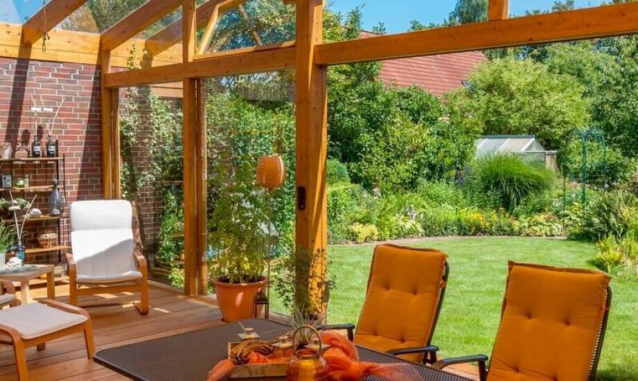 Poliwęglan dachowy a jego rola w nowoczesnej architekturze krajobrazu