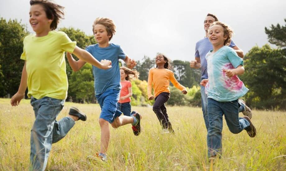 Letnie obozy hulajnogowe – idealne połączenie nauki i zabawy dla dzieci i młodzieży