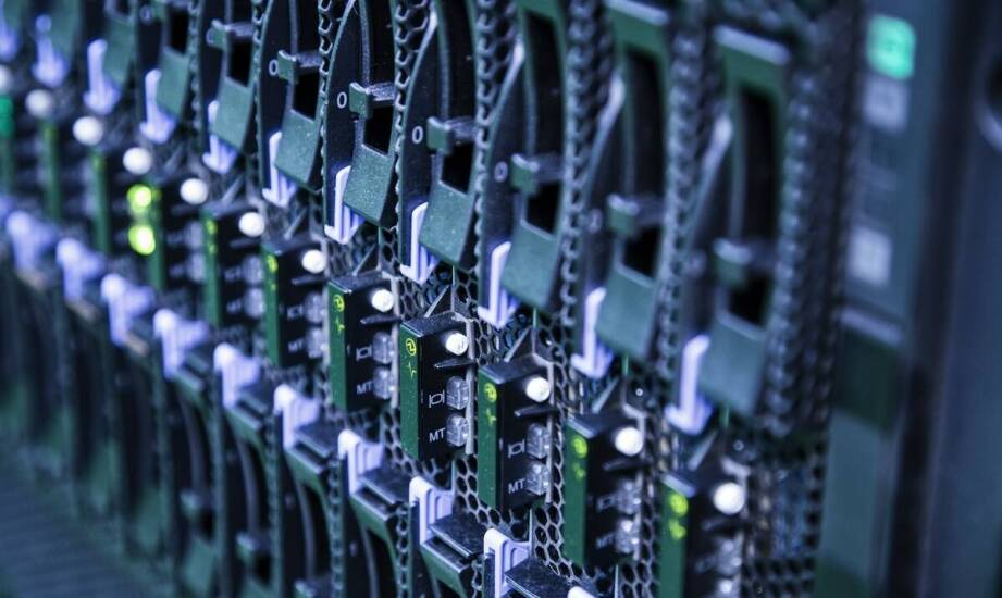 Optymalizacja szybkości strony: kluczowe czynniki związane z hostingiem