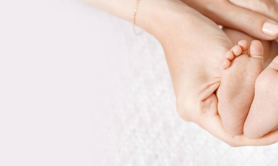 Jakie zawieszki najlepiej pasują do różańca na rękę damskiego?