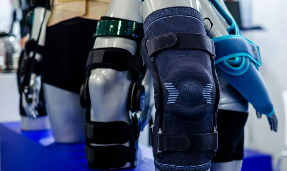 Jak sprzęt ortopedyczny wspiera rehabilitację pooperacyjną?