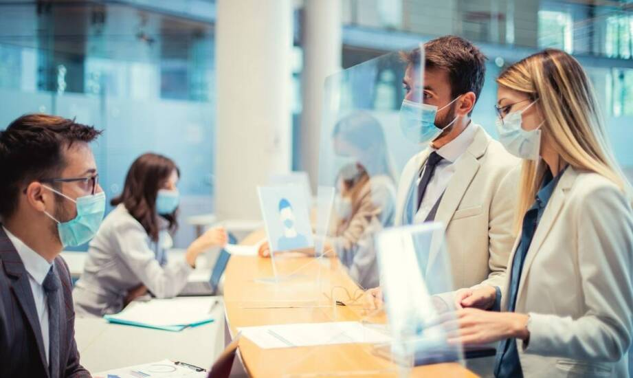 Jak regularna aktualizacja kursów wpływa na konkurencyjność kantoru?