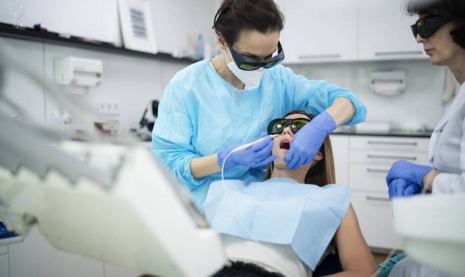 Jak nowoczesna diagnostyka pomaga w leczeniu bólu zęba?