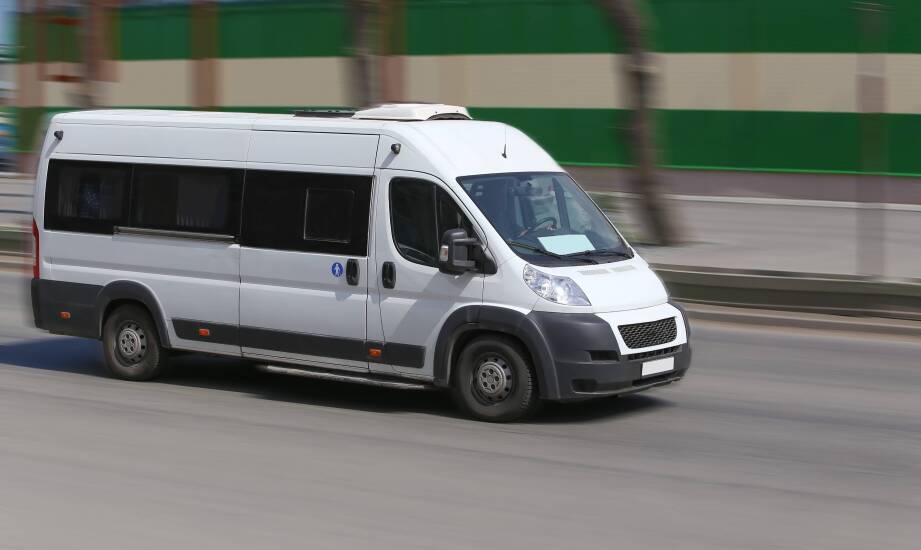 Jak nasze busy na trasie Toruń-Niemcy wspierają podróże grupowe?