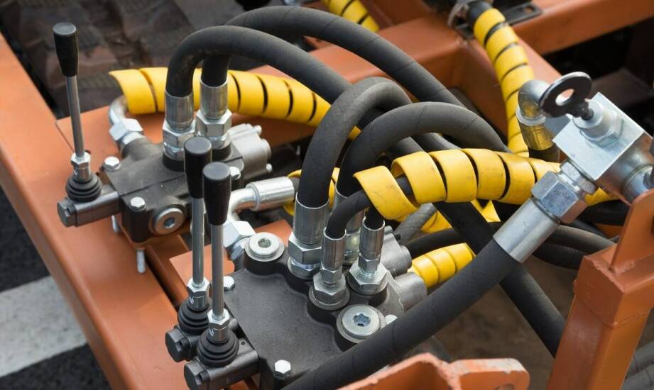 Wpływ jakości części case 580 na efektywność pracy ciągników