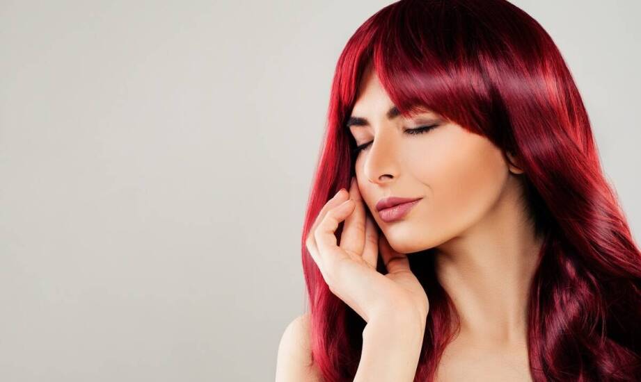 Jakie są najważniejsze zalety peruk syntetycznych?