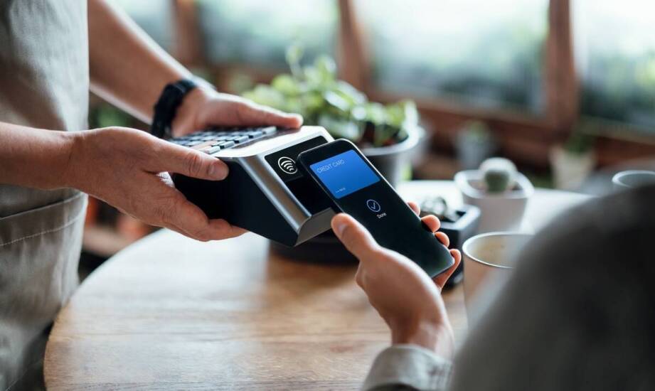 Przelewy bez dodatkowych opłat - co warto wiedzieć?