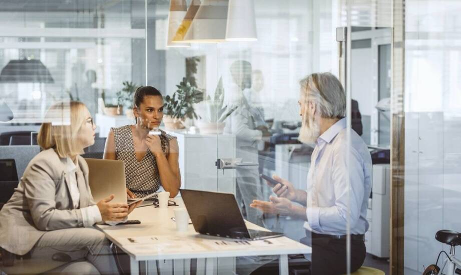 Jakie znaczenie mają opinie prawne w codziennej działalności w biznesie?