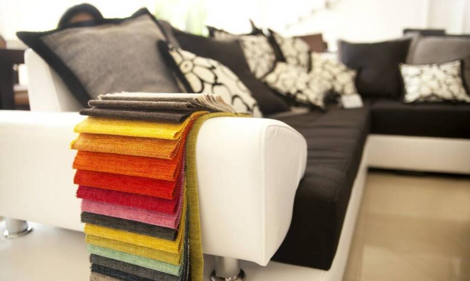 Różnorodność tkanin w ofercie narożników Gala Collezione