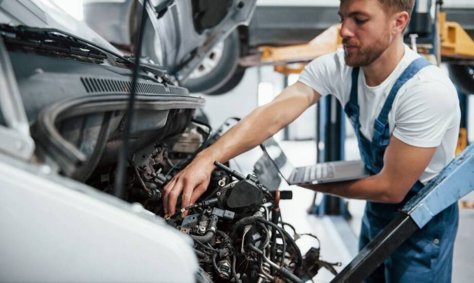 Serwis skrzyni biegów - dlaczego warto zaufać specjalistom?