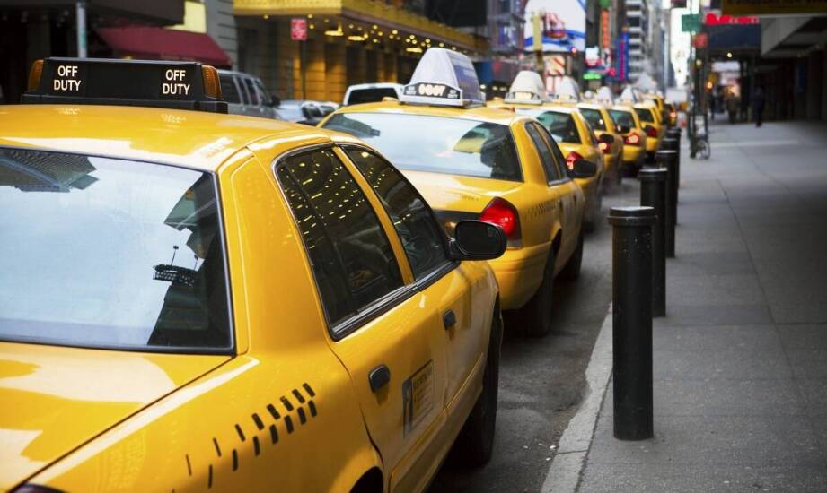 Jak taxi wspiera codzienne dojazdy do pracy i szkoły?