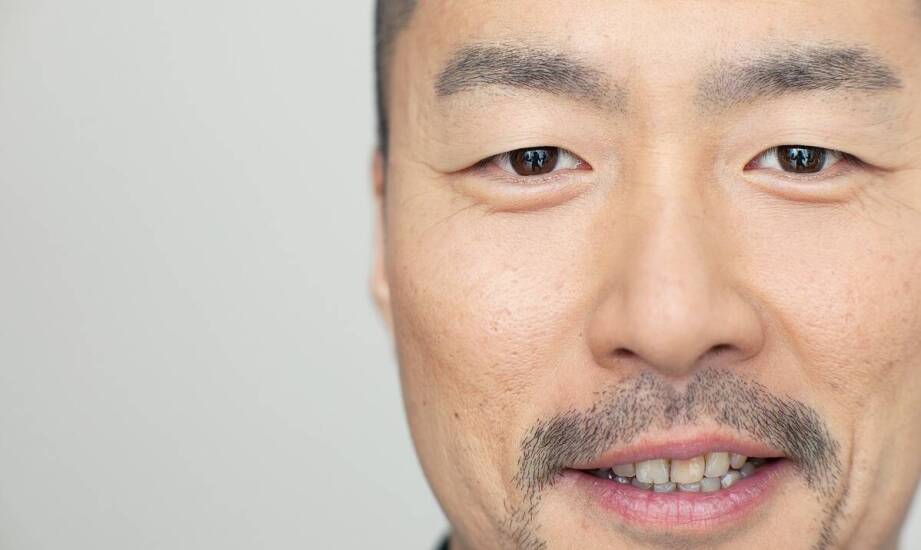 Jakie są wymogi dotyczące mimiki na zdjęciach paszportowych?