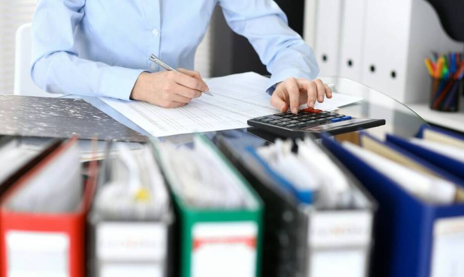 Usługi księgowe – co warto wiedzieć przed wyborem biura rachunkowego