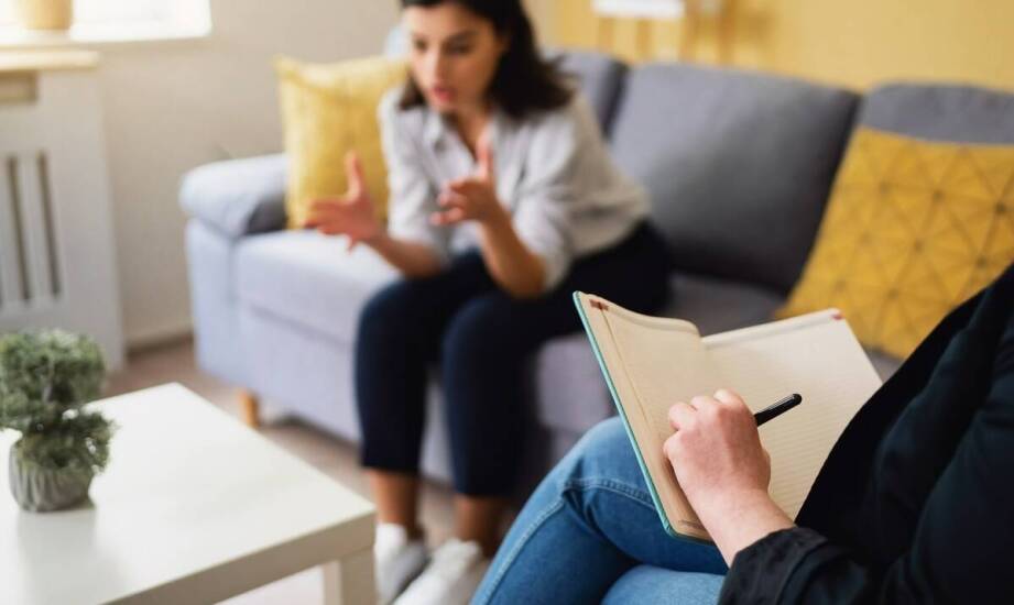 Wsparcie psychologiczne – kiedy warto skorzystać z pomocy psychologa