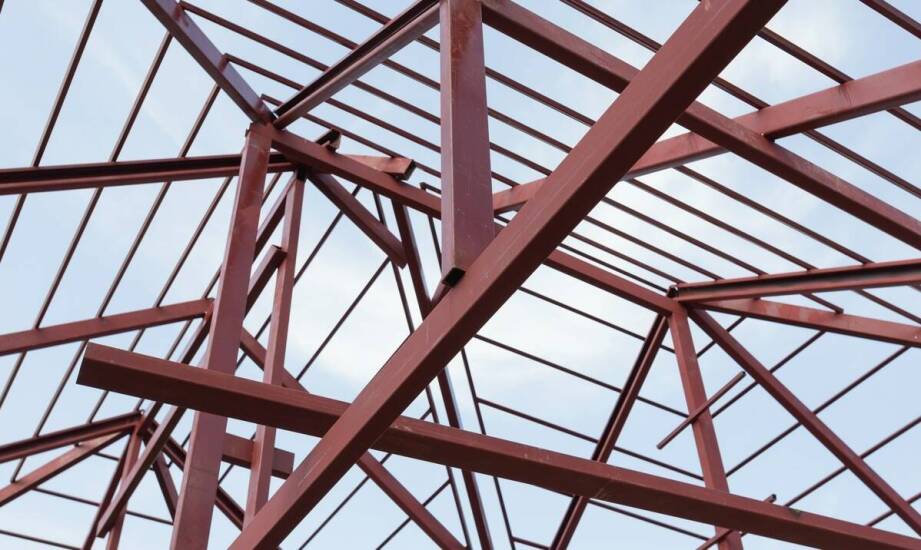 Konstrukcje stalowe – zastosowanie, rodzaje i zalety rozwiązań stalowych