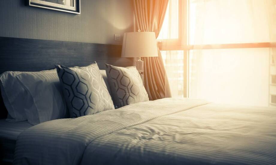 Pokoje do wynajęcia nad morzem – komfortowe opcje i praktyczne informacje