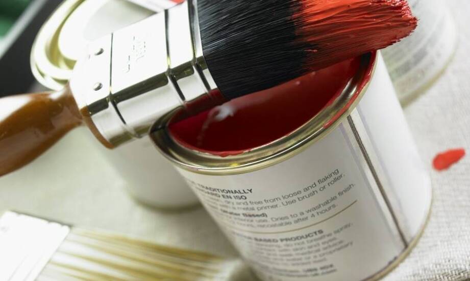 Czym charakteryzuje się wysokiej jakości lakierowanie samochodów