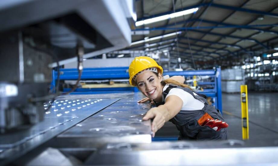 Blacharstwo samochodowe – na czym polega naprawa karoserii auta