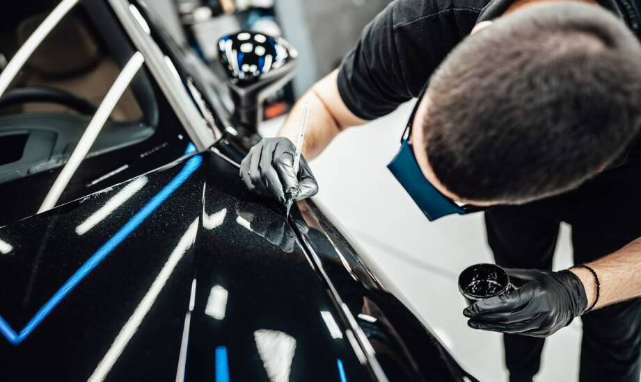 Blacharstwo samochodowe – na czym polegają naprawy karoserii auta