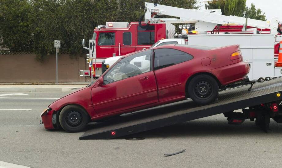 Autoholowanie i pomoc drogowa – kluczowe informacje i sprawdzone rozwiązania