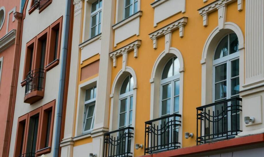 Ceny elewacji – co wpływa na koszt wykonania i jakie są obecne stawki