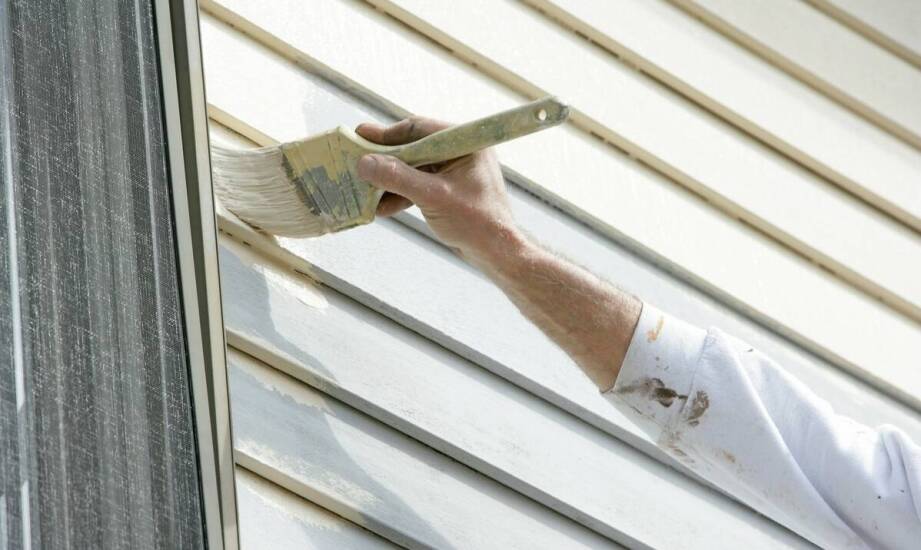 Malowanie elewacji — najważniejsze informacje i etapy prac krok po kroku