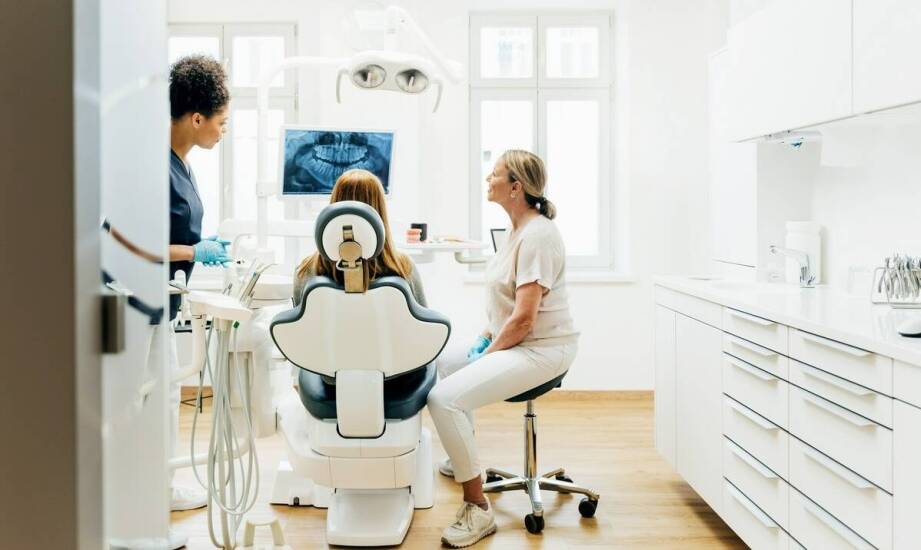 Nowoczesna stomatologia – zakres usług i możliwości gabinetów dentystycznych