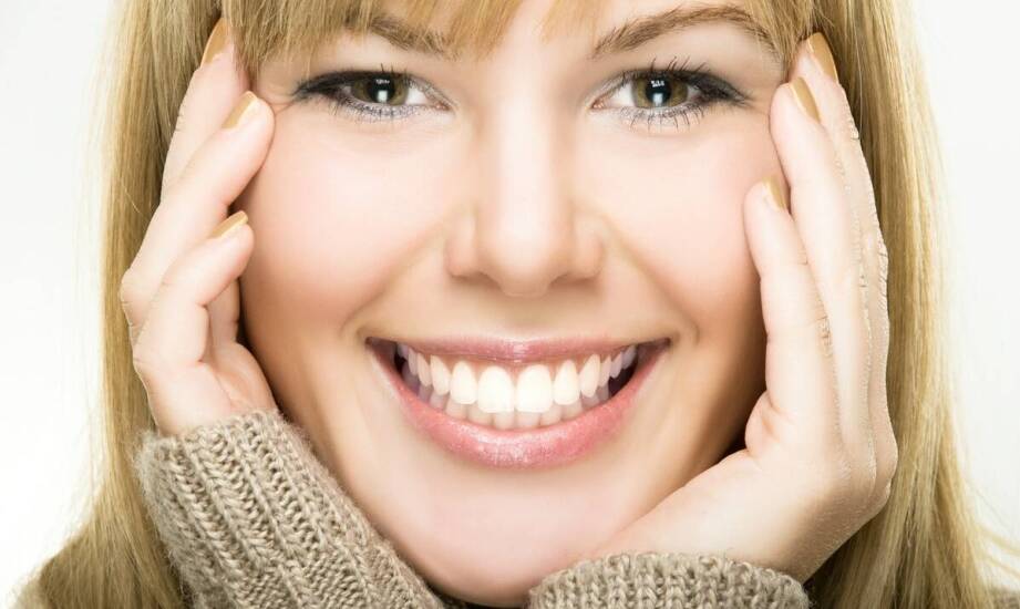 Wybielanie nakładkowe zębów – skuteczna metoda na jaśniejszy uśmiech