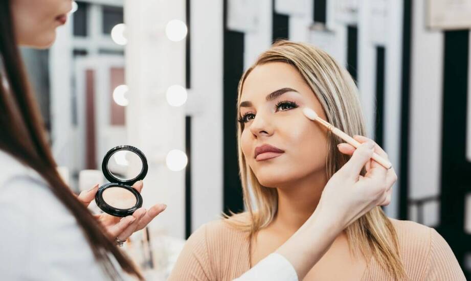 Szkolenia kosmetyczne – trendy, tematy i możliwości rozwoju w branży