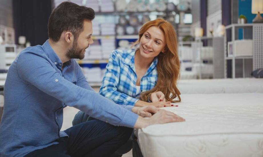 Pokrowce na materace – rodzaje, materiały i zastosowania w codziennym życiu