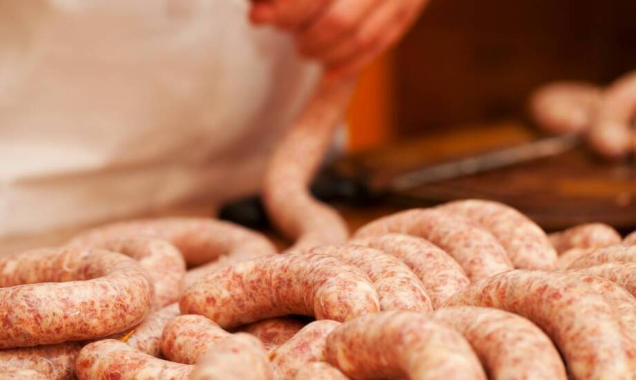 Tradycyjne wędliny rzemieślnicze – proces powstawania i sekrety smaku