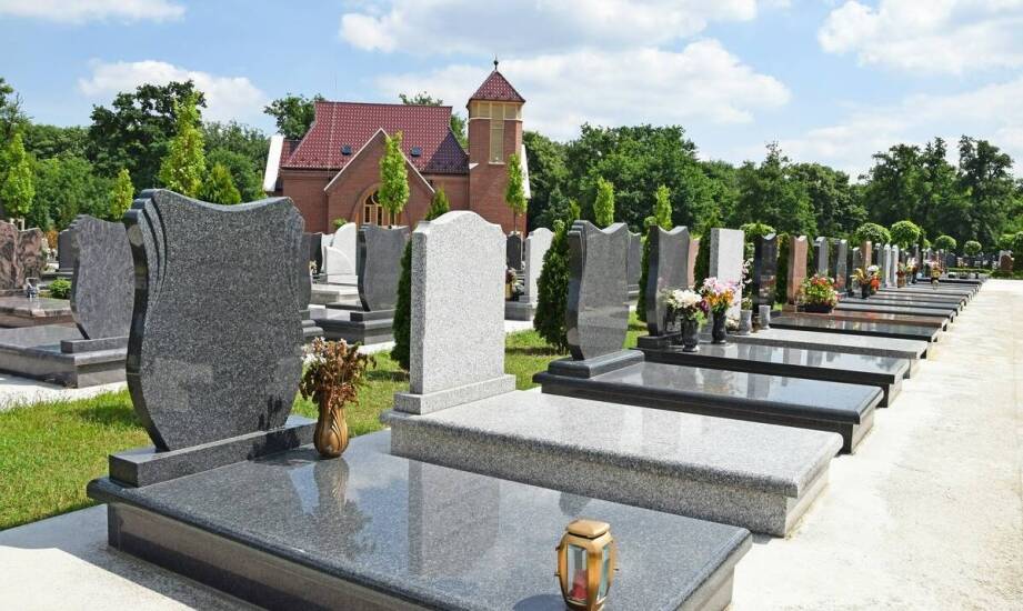 Usługi domu pogrzebowego – na czym polega wsparcie w trudnych chwilach